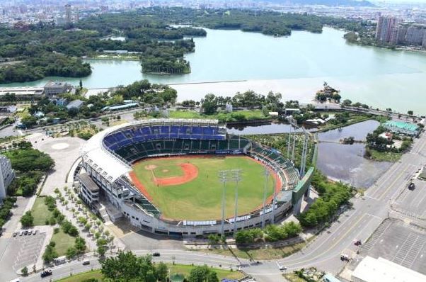 台鋼雄鷹首戰移師新莊球場，洪總期盼提前進入澄清湖練球