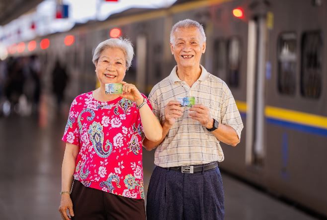 屏東縣推出敬老卡回饋計畫，關愛長者生活