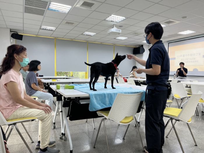 開啟與毛孩的新旅程——「飼主犬隻行為訓練暨犬隻行為教育推廣課程」盛大開課！