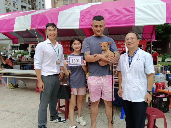 鳳山區新泰里公園舉辦歡樂動物健康日