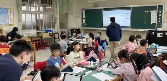 南市推動數位學習成果卓著 卅六所重點學校舉辦公開觀議課活動