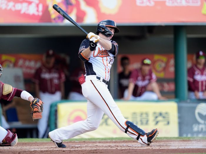 獅子軍主場大勝樂天 9:2！陳重羽單場MVP，古林睿煬奪本季第十勝