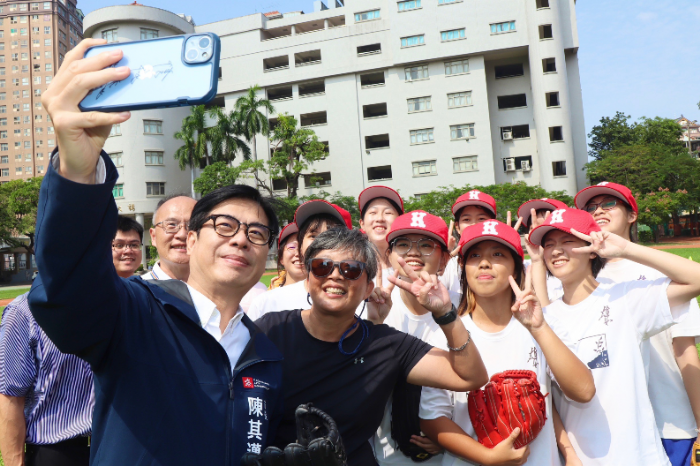 歷史首次！高雄女中棒球隊參加2023中信盃黑豹旗全國高中棒球大賽