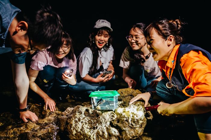 屏東海生館「夜巡」活動  揭開夜暮低垂潮海之際的神秘面紗